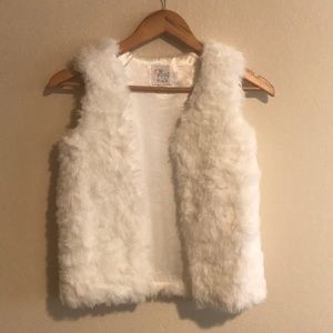 The Children’s Place Faux Fur Vest